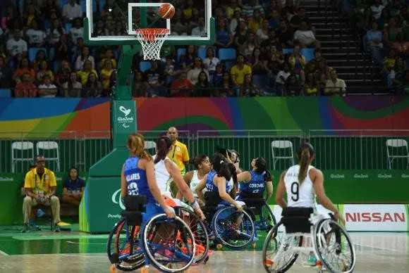 Imagem ilustrativa da imagem Seleção feminina de basquete em cadeira de rodas ganha fácil da Argentina