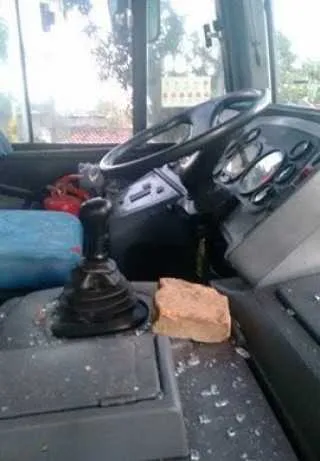 Imagem ilustrativa da imagem ADI empata com Campos e tem ônibus apedrejado