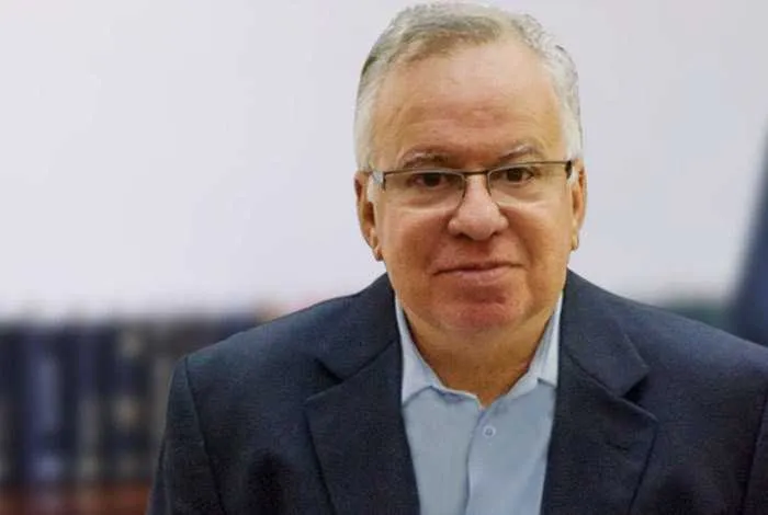 Coronel Chavarry foi preso em flagrante e tentou subornar PMs
