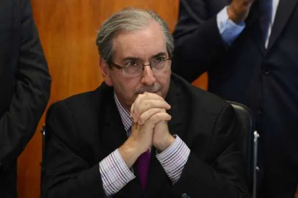 Imagem ilustrativa da imagem O que acontece com Eduardo Cunha após cassação?