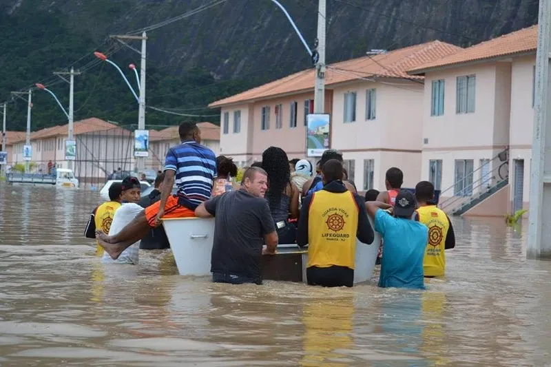 As vistorias foram feitas após as enchentes que atingiram o muinicípio no último mês de fevereiro. A Defesa Civil disponibiliza informações na sede do órgão
