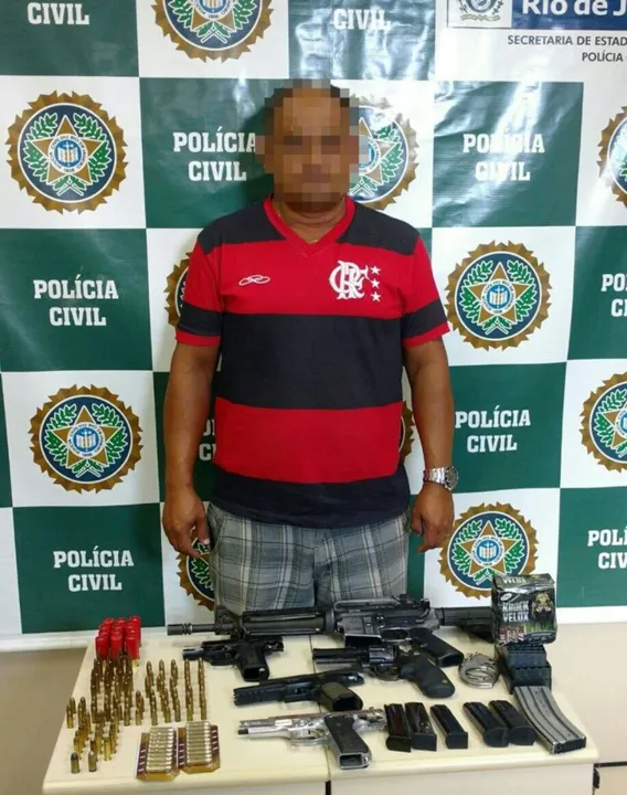 ‘Paraíba’ mantinha o arsenal na sua casa, segundo os policiais