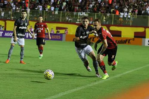 Com resultado favorável fora de casa, time chegou a 39 pontos