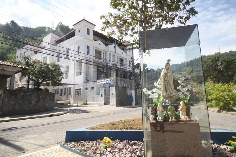  Festa na Igreja Nossa Senhora de Fátima, em Niterói