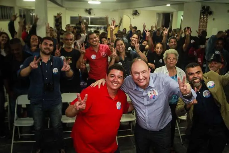 Na noite de terça-feira, Neilton Mulim esteve com eleitores e lideranças comunitárias no Pita