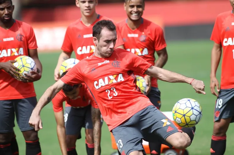 Os rubro-negros treinaram exaustivamente ontem, no ‘Ninho’