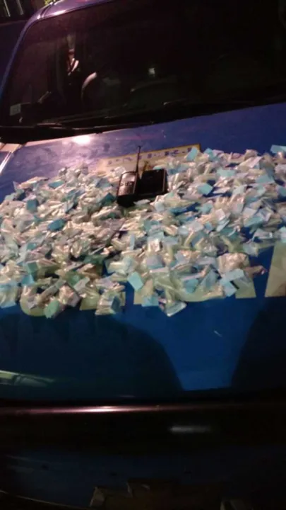 Imagem ilustrativa da imagem Preso com 300 cápsulas de cocaína no ‘Serrão’