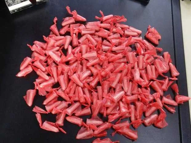 PMs apreenderam 151 pinos de cocaína com um adolescente
