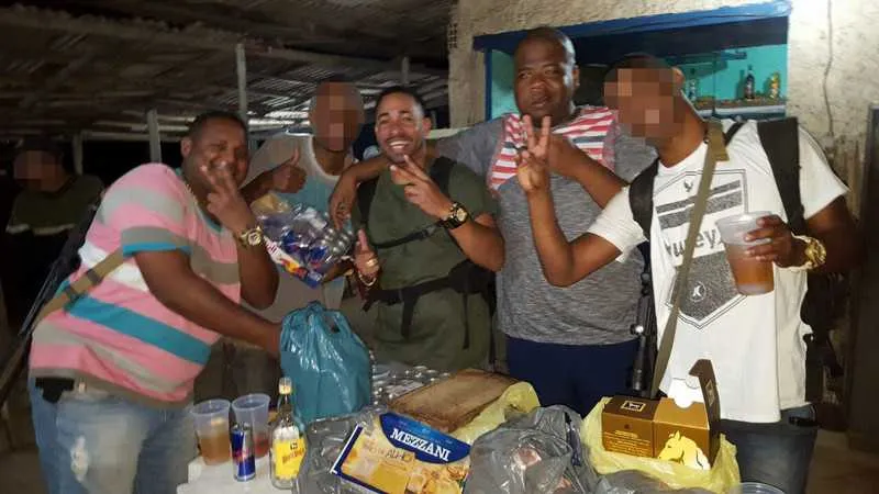 JR e Nando também participaram de festa promovida pelo traficante um dia antes de sua morte