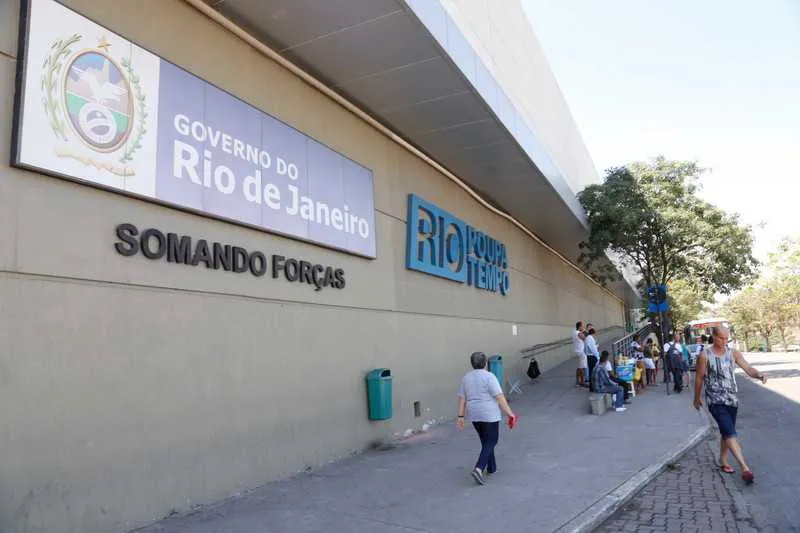 Rio Poupa Tempo de São Gonçalo está funcionando em estado precário com vários problemas