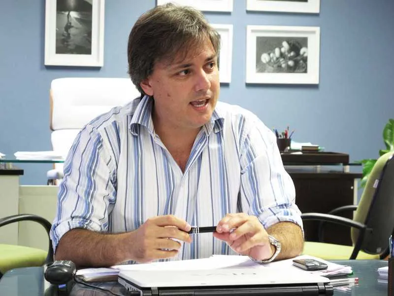 Alexandre Martins é considerado eleito em Búzios pelo TSE, mas Dr. André aguarda recurso