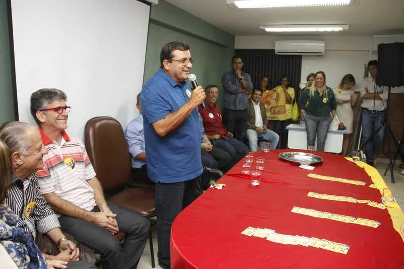 Imagem ilustrativa da imagem Partidos apoiam candidatura de José Luiz Nanci.