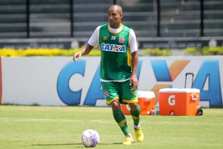 Rodrigo volta a treinar com o grupo, hoje, após dois jogos fora
