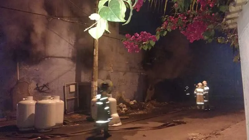 Imagem ilustrativa da imagem Incêndio em hipermercado assusta moradores de SG