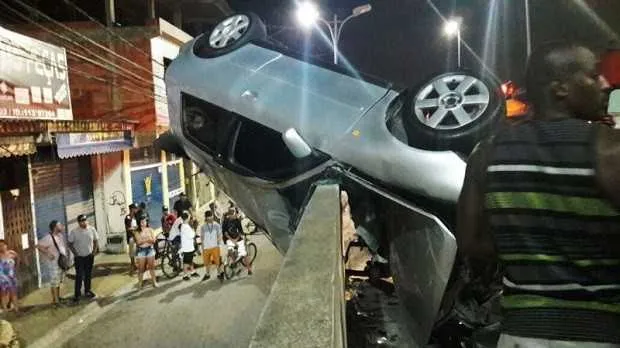 Imagem ilustrativa da imagem Acidentes param o trânsito