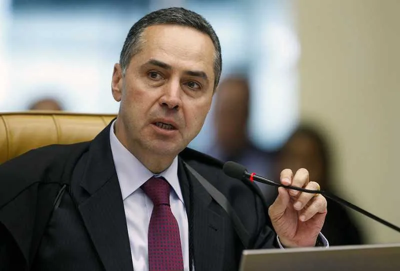 >>Barroso, do STF, decidiu por conceder o indulto a Dirceu
