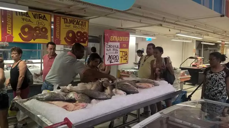 Imagem ilustrativa da imagem Procon descarta produtos em SG