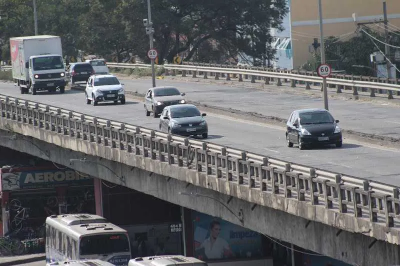 Imagem ilustrativa da imagem Polícia Rodoviária retoma fiscalização do uso de faróis em rodovias