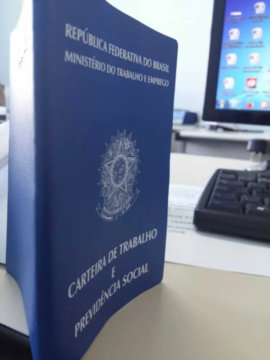 As ofertas podem chegar a ganhos de R$ 4 mil, mais benefícios, e são para ambos os sexos, com exigências do ensino fundamental incompleto ao superior completo 