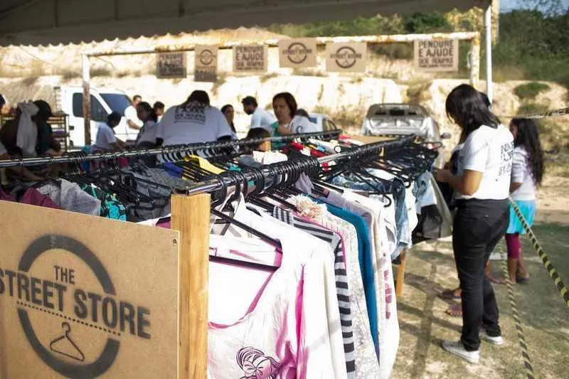 A primeira edição do projeto foi realizada no Lixão de Itaoca, no Complexo do Salgueiro, em junho deste ano.