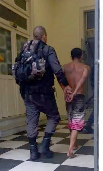 Preso na Rua Tenente Osório