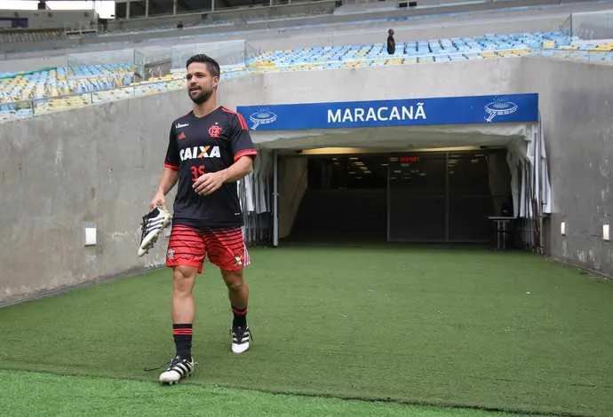 Meia Diego faz sua estreia hoje no Maracanã com a camisa do Fla