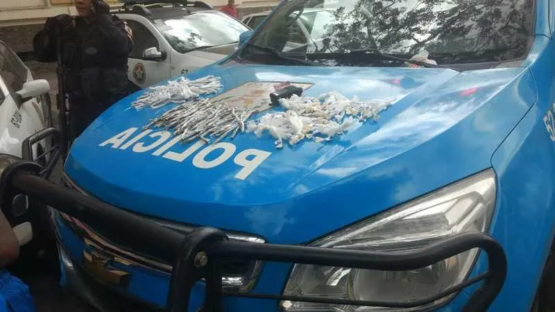 Adolescente foi surpreendido com drogas na Palmeira