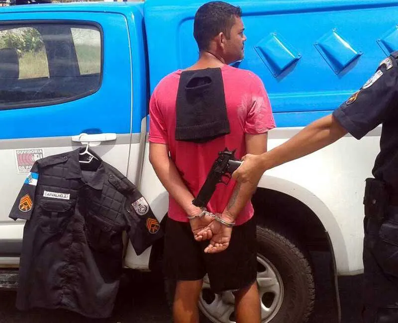 Márcio foi preso por policiais 'de verdade' após roubar celular