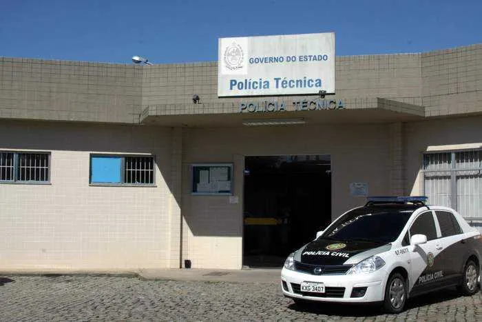 O corpo do menor foi levado para sede do Instituto Médico Legal (IML) de Araruama, onde permanece