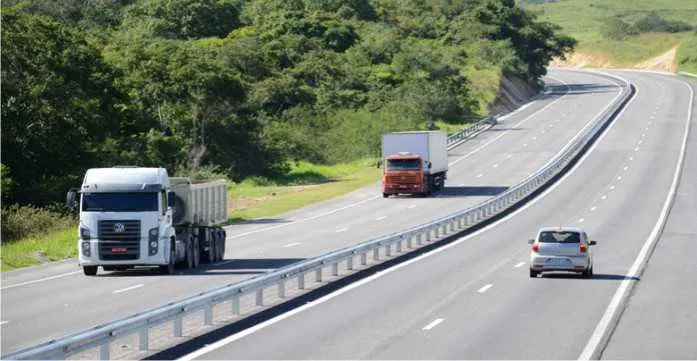Durante os oito dias da operação especial, as equipes vão reforçar o policiamento na estrada