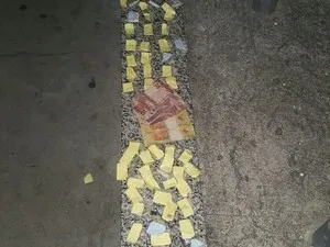 As drogas foram encontradas pelos militares na localidade de Estradinha, em Boca do Mato