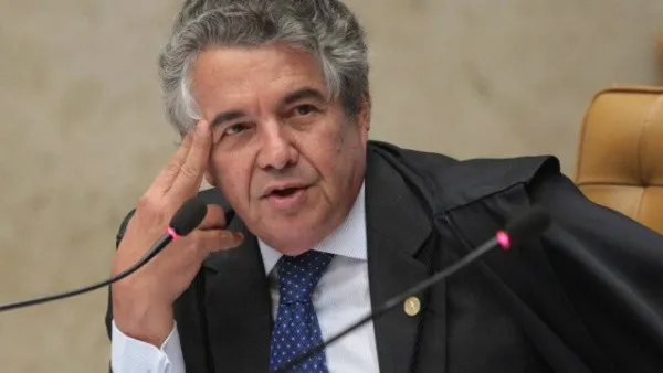 Marco Aurélio liberou ação para abertura de impeachment