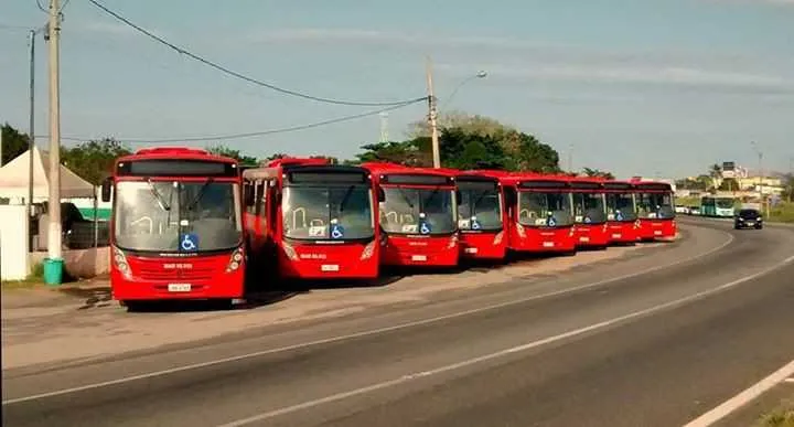  Os ‘Vermelhinhos’ foram retirados de circulação pela Justiça na semana passada e esão na garagem