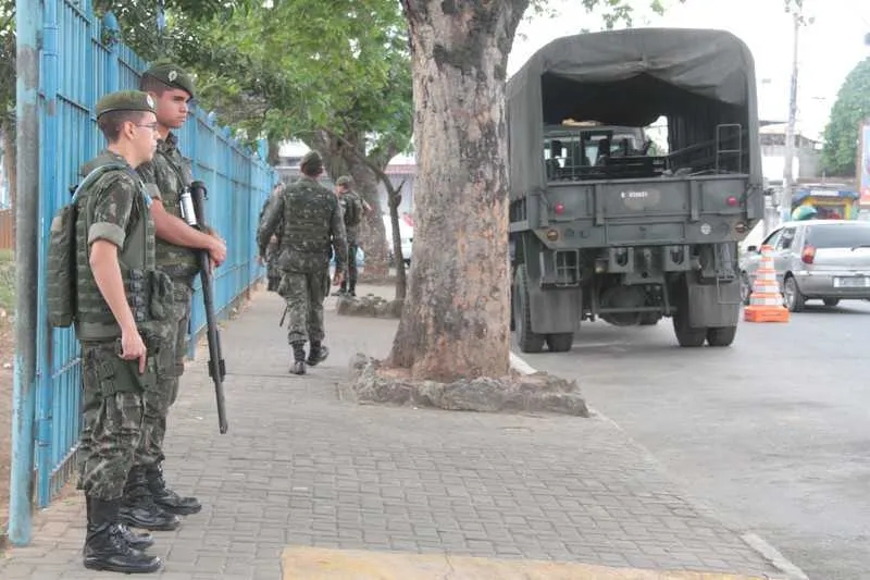A exemplo do primeiro turno, tropas do Exército garantiram a segurança em vários pontos de SG
