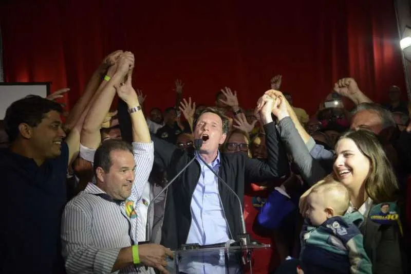 Imagem ilustrativa da imagem Em primeiro discurso como prefeito eleito, Crivella diz que não quer vingança