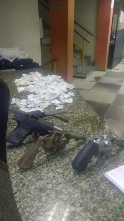 Após troca de tiros, três suspeitos foram encontrados mortos