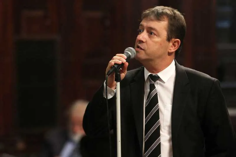 Projeto de lei é de Sadinoel