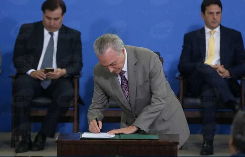 Presidente Temer assinou ontem criação do novo benefício