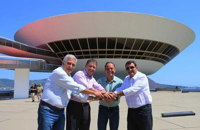  Prefeitos querem fechar parcerias para o Leste Fluminense