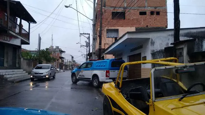Dez homens em cada comunidade estão fazendo revezamento para impedir novos conflitos