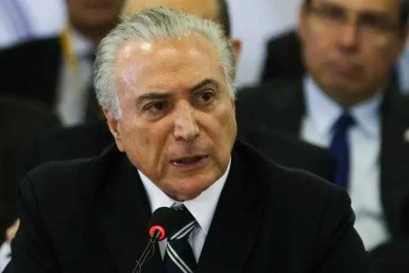Imagem ilustrativa da imagem Com 17 vetos,Temer sanciona lei que altera regras do setor elétrico