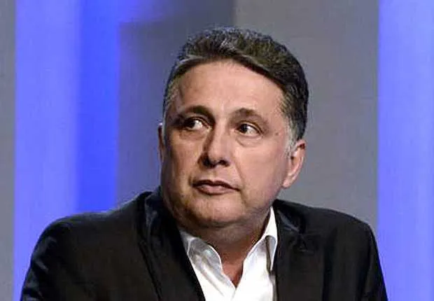 Por decisão do TSE, Garotinho foi para hospital particular do Rio