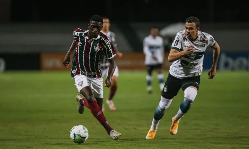 Fluminense evitou a derrota com um gol nos acréscimos da etapa final do jogo