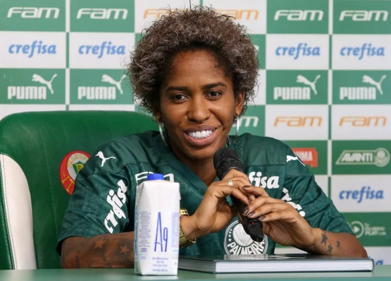 Chú apagou o comentário e pediu desculpas em seguida