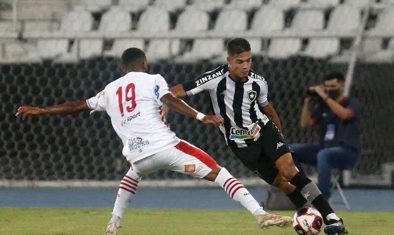 Imagem ilustrativa da imagem Rodada de empates para Botafogo e Vasco no Campeonato Carioca