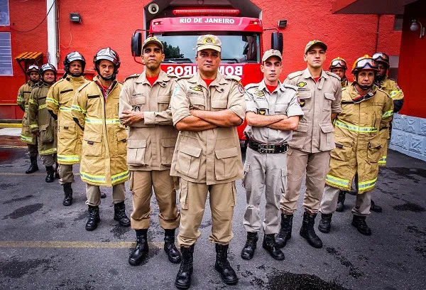 Serão oferecidas 3 mil vagas com cargos de nível superior e médio