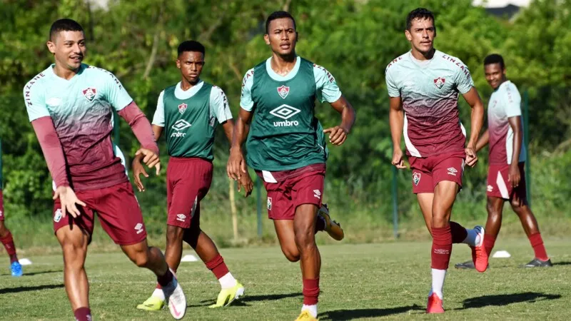 Para a estreia no Carioca, garotos do Fluminense irão formar o time titular do Tricolor