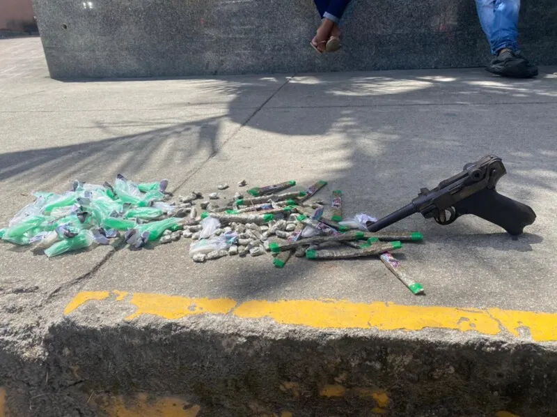 Acusados tentaram fugir, mas foram capturas em seguida