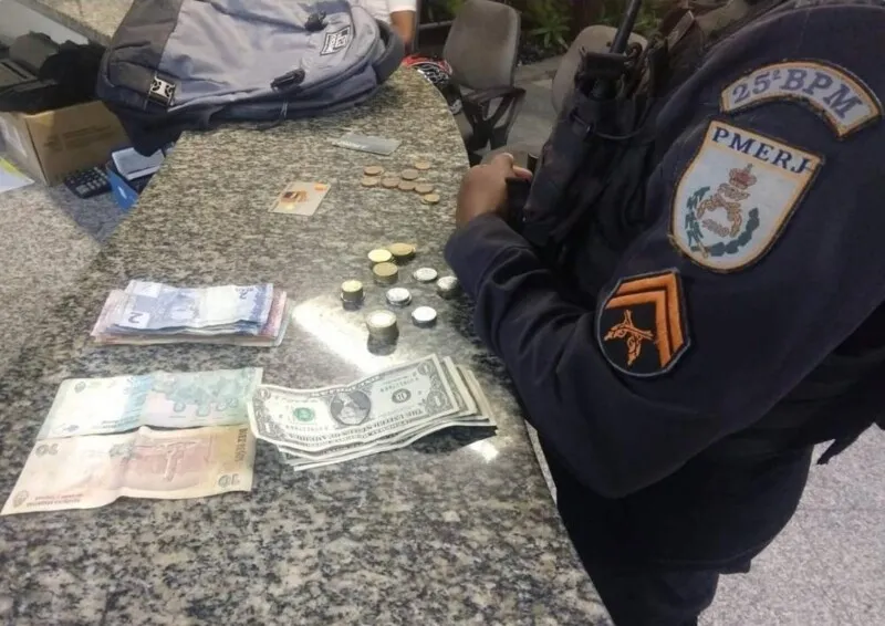 Foram recuperados R$ 550 em espécie