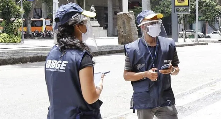 Os concursos estão abertos em todo Brasil